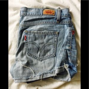 Levi High Rise Shorts